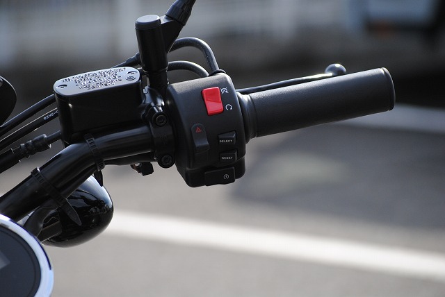 �ޥ���������ξ�˻��äƤ�����礭�ʲ������Ѥ��ޤ�