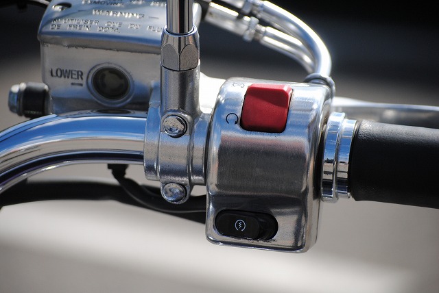 �ޥ���������ξ�˻��äƤ�����礭�ʲ������Ѥ��ޤ�